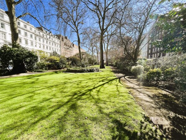 Lowndes Square, Knightsbridge, London SW1